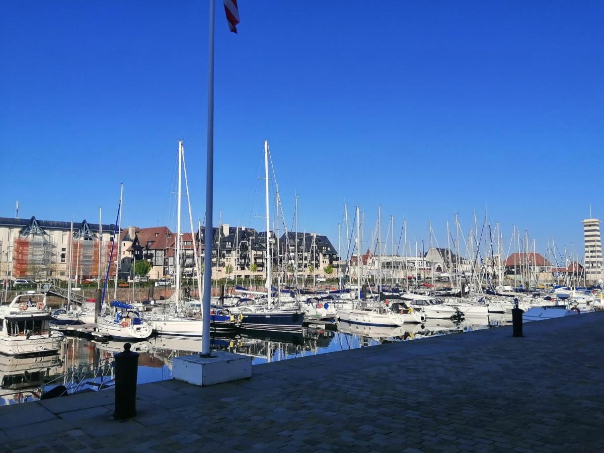 L'Escale A Deauville Kültér fotó
