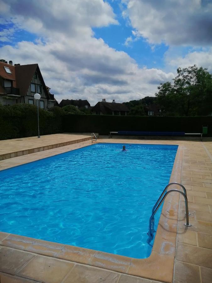 L'Escale A Deauville Kültér fotó